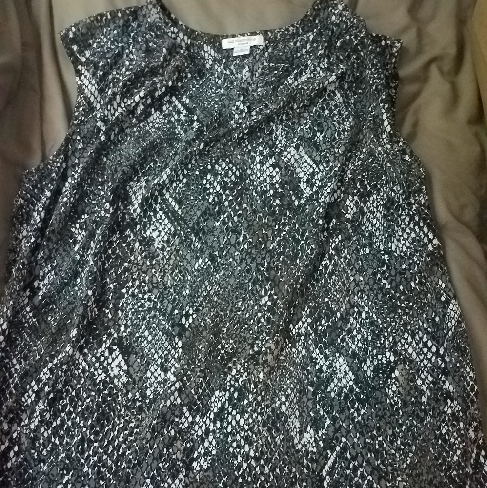 Liz Claiborne Woman